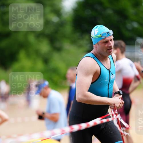21.06.2026 - 29. Vierlanden-Triathlon LAZAROV Photography http://msf.ph/oto/9866067 21.06.2026 13:25:00 Schwimmen 1180, 1216 meine-sportfotos.de
