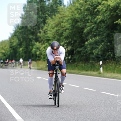 21.06.2026 - Viking Triathlon Michael Burmester http://msf.ph/oto/9866107 21.06.2026 12:03:44 Radfahren 66, 101, 194, 205, 247, 257, 261, 261, 270, 287, 331, 463, 465, 475 meine-sportfotos.de