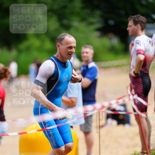21.06.2026 - 29. Vierlanden-Triathlon LAZAROV Photography http://msf.ph/oto/9866108 21.06.2026 13:25:35 Schwimmen 1097, 1099, 1198, 1200, 1217 meine-sportfotos.de
