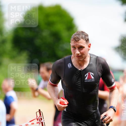 21.06.2026 - 29. Vierlanden-Triathlon LAZAROV Photography http://msf.ph/oto/9866148 21.06.2026 13:26:09 Schwimmen 1100, 1177, 1194, 1196, 1203, 1213, 1225 meine-sportfotos.de