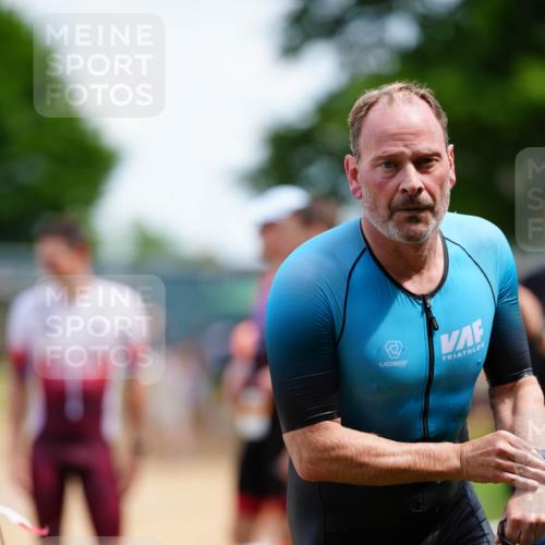 21.06.2026 - 29. Vierlanden-Triathlon LAZAROV Photography http://msf.ph/oto/9866193 21.06.2026 13:26:44 Schwimmen 1167, 1175, 1184, 1185 meine-sportfotos.de