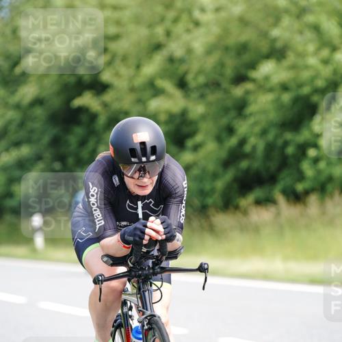 21.06.2026 - Viking Triathlon Michael Burmester http://msf.ph/oto/9866194 21.06.2026 12:05:01 Radfahren 83, 98, 142, 304, 380, 467, 542, 642, 645, 669 meine-sportfotos.de