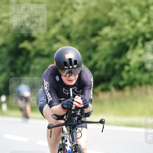 21.06.2026 - Viking Triathlon Michael Burmester http://msf.ph/oto/9866199 21.06.2026 12:05:01 Radfahren 83, 98, 142, 304, 380, 467, 542, 642, 645, 669 meine-sportfotos.de
