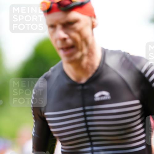 21.06.2026 - 29. Vierlanden-Triathlon LAZAROV Photography http://msf.ph/oto/9866240 21.06.2026 13:27:07 Schwimmen 1098, 1102, 1172, 1186, 1188, 1190, 1227 meine-sportfotos.de