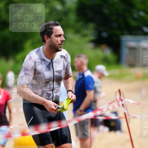 21.06.2026 - 29. Vierlanden-Triathlon LAZAROV Photography http://msf.ph/oto/9866258 21.06.2026 13:27:20 Schwimmen 1095, 1171, 1174, 1199, 1224 meine-sportfotos.de