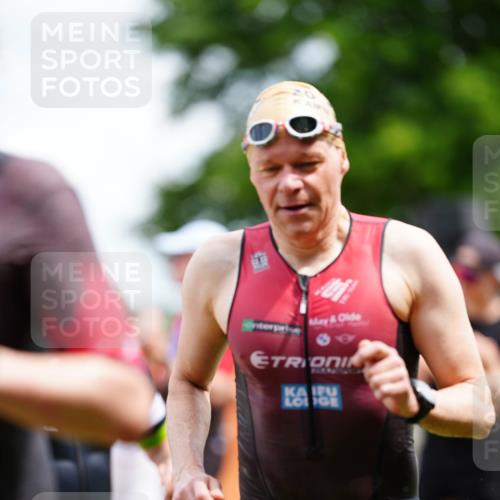 21.06.2026 - 29. Vierlanden-Triathlon LAZAROV Photography http://msf.ph/oto/9866274 21.06.2026 13:27:26 Schwimmen 1095, 1171, 1174, 1199, 1202, 1210, 1224 meine-sportfotos.de