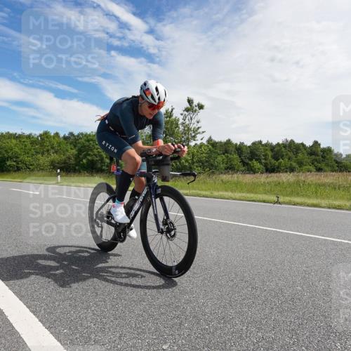 21.06.2026 - Viking Triathlon Michael Burmester http://msf.ph/oto/9866277 21.06.2026 11:25:21 Radfahren 20, 81, 81, 83, 106, 113, 132, 160, 160, 224, 491, 502, 504 meine-sportfotos.de