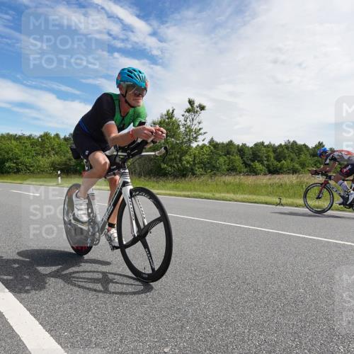 21.06.2026 - Viking Triathlon Michael Burmester http://msf.ph/oto/9866285 21.06.2026 11:25:33 Radfahren 81, 84, 113, 119, 132, 160, 176, 224, 256, 309, 347, 401, 426, 491, 565, 669 meine-sportfotos.de