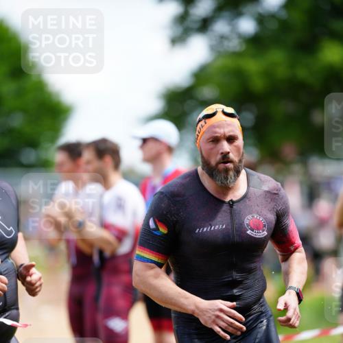 21.06.2026 - 29. Vierlanden-Triathlon LAZAROV Photography http://msf.ph/oto/9866292 21.06.2026 13:27:36 Schwimmen 1168, 1171, 1202, 1210, 1226 meine-sportfotos.de