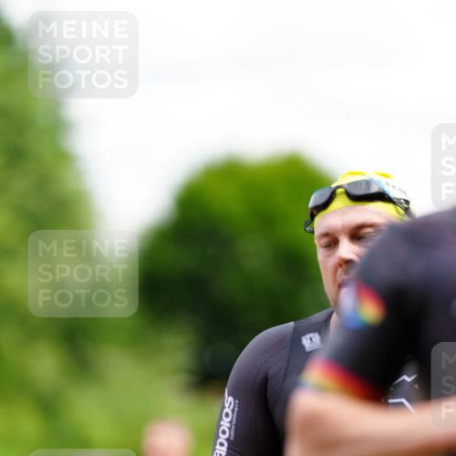 21.06.2026 - 29. Vierlanden-Triathlon LAZAROV Photography http://msf.ph/oto/9866296 21.06.2026 13:27:38 Schwimmen 1168, 1202, 1210, 1226 meine-sportfotos.de