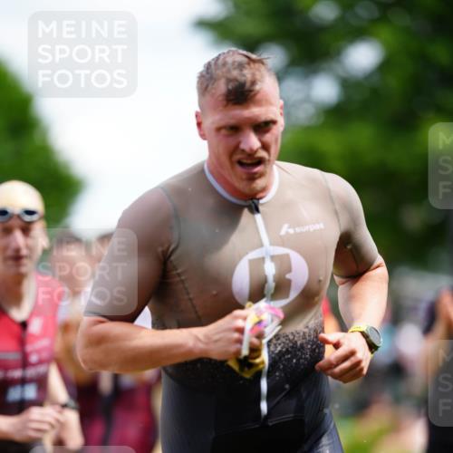 21.06.2026 - 29. Vierlanden-Triathlon LAZAROV Photography http://msf.ph/oto/9866300 21.06.2026 13:27:43 Schwimmen 1168, 1193, 1202, 1210, 1226 meine-sportfotos.de