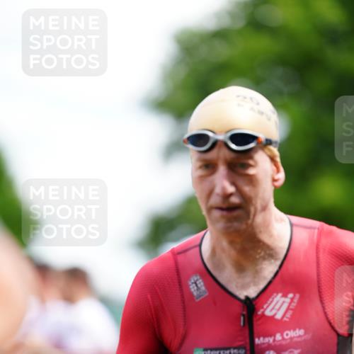 21.06.2026 - 29. Vierlanden-Triathlon LAZAROV Photography http://msf.ph/oto/9866305 21.06.2026 13:27:44 Schwimmen 1168, 1193, 1226 meine-sportfotos.de