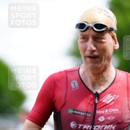 21.06.2026 - 29. Vierlanden-Triathlon LAZAROV Photography http://msf.ph/oto/9866307 21.06.2026 13:27:44 Schwimmen 1168, 1193, 1226 meine-sportfotos.de