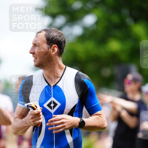 21.06.2026 - 29. Vierlanden-Triathlon LAZAROV Photography http://msf.ph/oto/9866314 21.06.2026 13:28:08 Schwimmen 1170, 1204 meine-sportfotos.de
