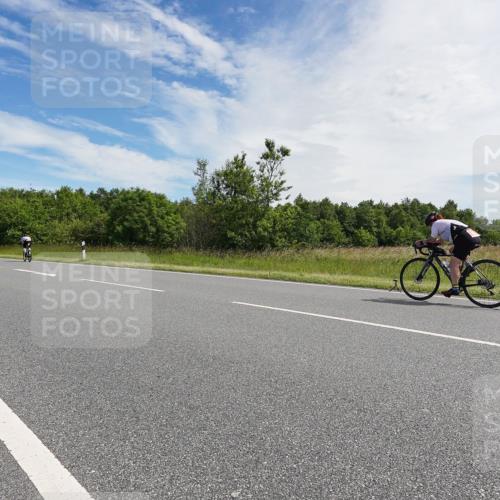 21.06.2026 - Viking Triathlon Michael Burmester http://msf.ph/oto/9866367 21.06.2026 11:26:22 Radfahren 52, 58, 77, 99, 133, 141, 190, 429, 442, 546, 560 meine-sportfotos.de