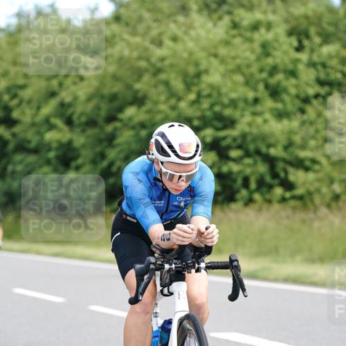 21.06.2026 - Viking Triathlon Michael Burmester http://msf.ph/oto/9866385 21.06.2026 12:06:07 Radfahren 26, 38, 218, 455, 532, 625 meine-sportfotos.de