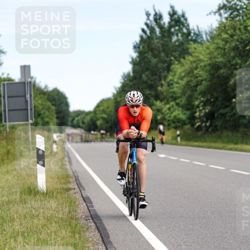 21.06.2026 - Viking Triathlon Michael Burmester http://msf.ph/oto/9866407 21.06.2026 12:06:45 Radfahren 55, 237, 365, 495, 529, 541, 556 meine-sportfotos.de