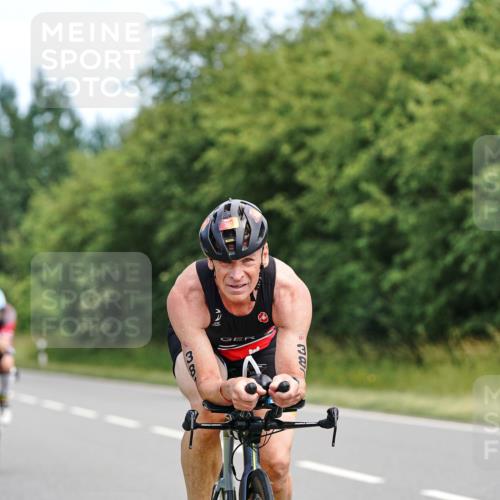 21.06.2026 - Viking Triathlon Michael Burmester http://msf.ph/oto/9866448 21.06.2026 12:07:24 Radfahren 44, 97, 118, 163, 166, 226, 245, 267, 316, 387, 419, 562, 562, 608 meine-sportfotos.de