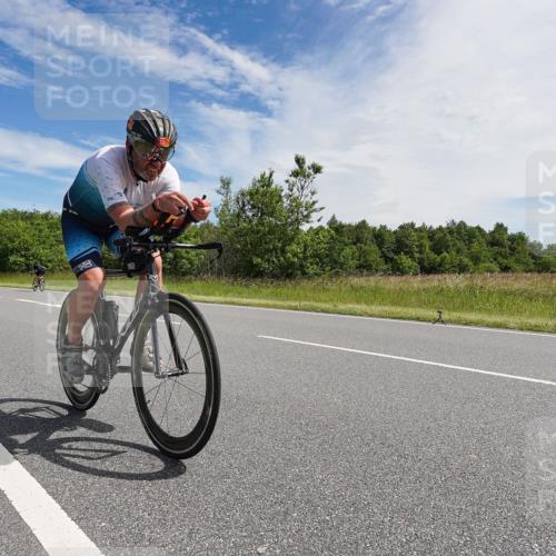 21.06.2026 - Viking Triathlon Michael Burmester http://msf.ph/oto/9866468 21.06.2026 11:27:48 Radfahren 122, 186, 301, 315, 357, 357, 417, 438, 450, 513, 670 meine-sportfotos.de