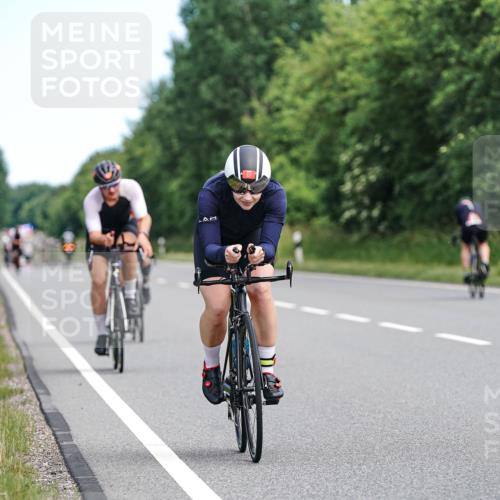 21.06.2026 - Viking Triathlon Michael Burmester http://msf.ph/oto/9866471 21.06.2026 12:07:45 Radfahren 90, 97, 211, 226, 245, 269, 335, 422, 545, 562, 621, 622 meine-sportfotos.de