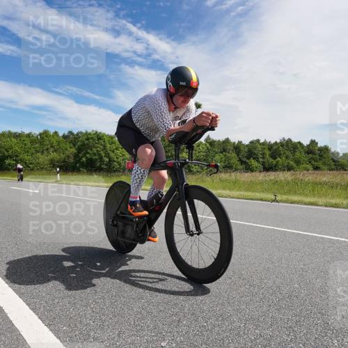21.06.2026 - Viking Triathlon Michael Burmester http://msf.ph/oto/9866484 21.06.2026 11:28:03 Radfahren 38, 72, 95, 186, 241, 315, 355, 357, 422, 439, 655, 670 meine-sportfotos.de
