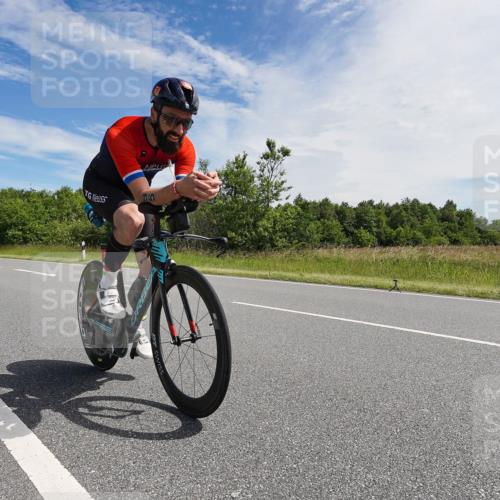 21.06.2026 - Viking Triathlon Michael Burmester http://msf.ph/oto/9866492 21.06.2026 11:28:10 Radfahren 38, 72, 95, 186, 241, 355, 422, 439, 655 meine-sportfotos.de