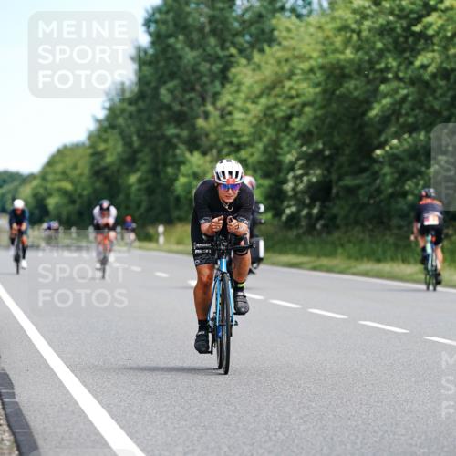 21.06.2026 - Viking Triathlon Michael Burmester http://msf.ph/oto/9866558 21.06.2026 12:09:17 Radfahren 9, 20, 20, 27, 84, 104, 109, 115, 115, 145, 180, 181, 383, 386, 416, 446, 500, 612, 626 meine-sportfotos.de