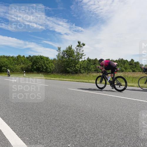 21.06.2026 - Viking Triathlon Michael Burmester http://msf.ph/oto/9866706 21.06.2026 11:32:18 Radfahren 22, 153, 168, 193, 351, 479, 511, 530, 542, 590 meine-sportfotos.de