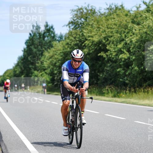 21.06.2026 - Viking Triathlon Michael Burmester http://msf.ph/oto/9866752 21.06.2026 12:12:43 Radfahren 45, 49, 125, 168, 188, 301, 303, 473, 485, 491, 513, 553, 566, 578, 601 meine-sportfotos.de