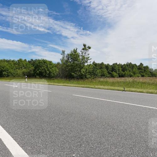 21.06.2026 - Viking Triathlon Michael Burmester http://msf.ph/oto/9866767 21.06.2026 11:33:10 Radfahren 69, 85, 107, 137, 243, 265, 274, 377, 421, 423, 452, 497, 516, 574 meine-sportfotos.de