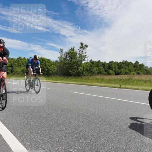 21.06.2026 - Viking Triathlon Michael Burmester http://msf.ph/oto/9866775 21.06.2026 11:33:15 Radfahren 69, 85, 107, 265, 274, 339, 377, 389, 421, 423, 452, 497, 516, 520, 574 meine-sportfotos.de