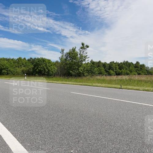 21.06.2026 - Viking Triathlon Michael Burmester http://msf.ph/oto/9866798 21.06.2026 11:33:29 Radfahren 85, 339, 376, 389, 403, 421, 453, 457, 486, 487, 496, 497, 506, 520, 521 meine-sportfotos.de