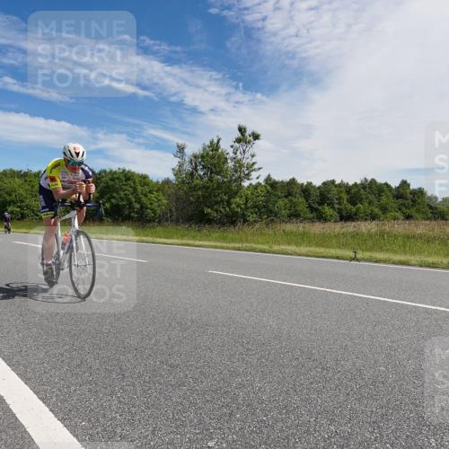 21.06.2026 - Viking Triathlon Michael Burmester http://msf.ph/oto/9866810 21.06.2026 11:33:57 Radfahren 453, 632 meine-sportfotos.de