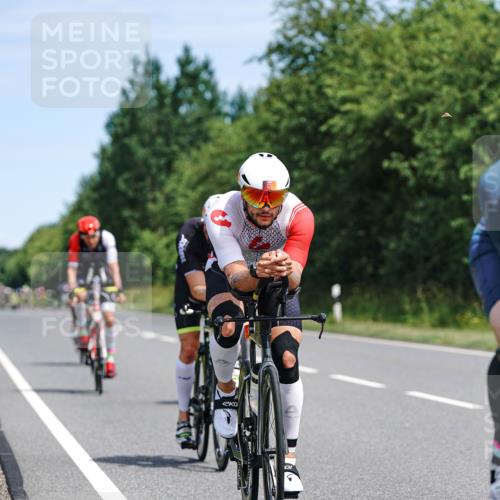 21.06.2026 - Viking Triathlon Michael Burmester http://msf.ph/oto/9866835 21.06.2026 12:13:27 Radfahren 1, 4, 18, 18, 33, 70, 92, 107, 117, 151, 156, 175, 207, 254, 296, 393, 414, 486, 487, 506, 559, 574, 637 meine-sportfotos.de