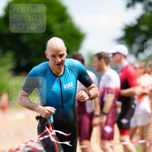 21.06.2026 - 29. Vierlanden-Triathlon LAZAROV Photography http://msf.ph/oto/9866836 21.06.2026 13:30:05 Schwimmen 1182, 1189 meine-sportfotos.de