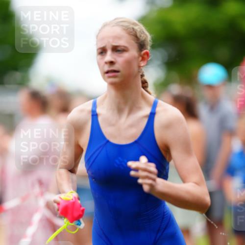 21.06.2026 - 29. Vierlanden-Triathlon LAZAROV Photography http://msf.ph/oto/9866923 21.06.2026 14:35:55 Schwimmen  meine-sportfotos.de