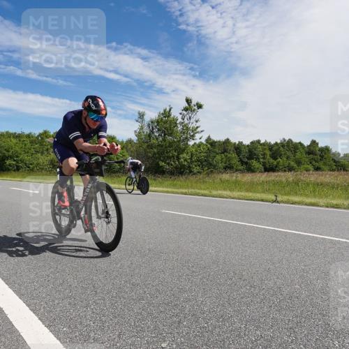 21.06.2026 - Viking Triathlon Michael Burmester http://msf.ph/oto/9866932 21.06.2026 11:35:46 Radfahren 147, 179, 183, 209, 262, 324, 354, 363, 436, 448, 449, 470, 505, 533, 650, 662 meine-sportfotos.de