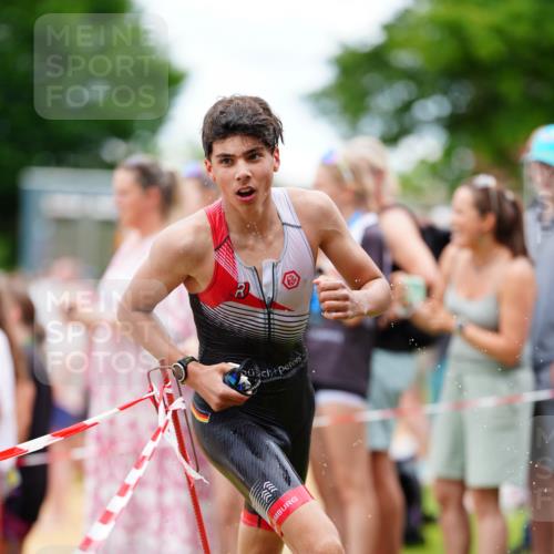 21.06.2026 - 29. Vierlanden-Triathlon LAZAROV Photography http://msf.ph/oto/9866939 21.06.2026 14:36:21 Schwimmen 1232, 1247, 1250, 1252 meine-sportfotos.de