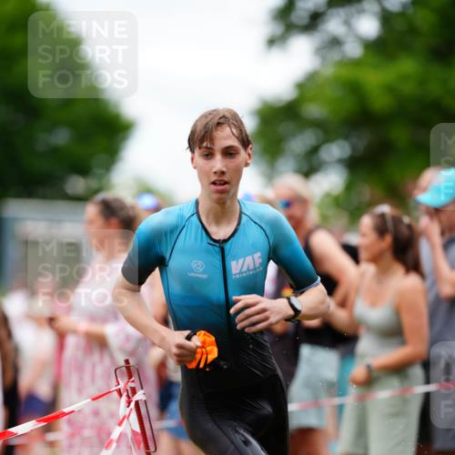 21.06.2026 - 29. Vierlanden-Triathlon LAZAROV Photography http://msf.ph/oto/9866951 21.06.2026 14:36:23 Schwimmen 1232, 1239, 1247, 1250, 1252, 1262 meine-sportfotos.de