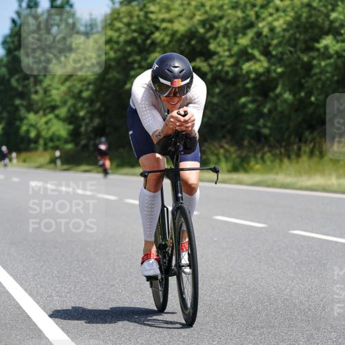 21.06.2026 - Viking Triathlon Michael Burmester http://msf.ph/oto/9866968 21.06.2026 12:15:06 Radfahren 69, 85, 88, 152, 182, 274, 297, 297, 342, 351, 403, 492, 493, 497, 614 meine-sportfotos.de