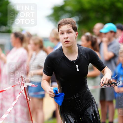 21.06.2026 - 29. Vierlanden-Triathlon LAZAROV Photography http://msf.ph/oto/9866975 21.06.2026 14:36:40 Schwimmen 1231, 1239, 1249, 1262, 1265, 1267, 1273, 1275, 1287, 1288 meine-sportfotos.de
