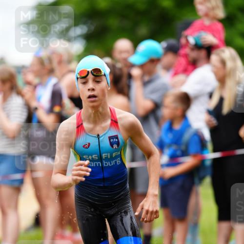 21.06.2026 - 29. Vierlanden-Triathlon LAZAROV Photography http://msf.ph/oto/9866983 21.06.2026 14:36:43 Schwimmen 1231, 1249, 1265, 1266, 1267, 1272, 1273, 1275, 1278, 1287, 1288 meine-sportfotos.de