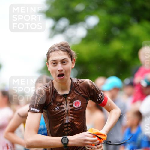21.06.2026 - 29. Vierlanden-Triathlon LAZAROV Photography http://msf.ph/oto/9866987 21.06.2026 14:36:44 Schwimmen 1231, 1249, 1265, 1266, 1267, 1272, 1273, 1275, 1278, 1287, 1288 meine-sportfotos.de