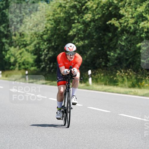 21.06.2026 - Viking Triathlon Michael Burmester http://msf.ph/oto/9866992 21.06.2026 12:15:16 Radfahren 59, 69, 85, 88, 135, 152, 274, 297, 351, 403, 430, 497, 614, 614 meine-sportfotos.de