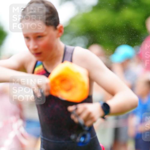 21.06.2026 - 29. Vierlanden-Triathlon LAZAROV Photography http://msf.ph/oto/9867002 21.06.2026 14:36:48 Schwimmen 1249, 1260, 1265, 1266, 1267, 1272, 1273, 1275, 1278, 1282, 1287, 1288, 1290 meine-sportfotos.de