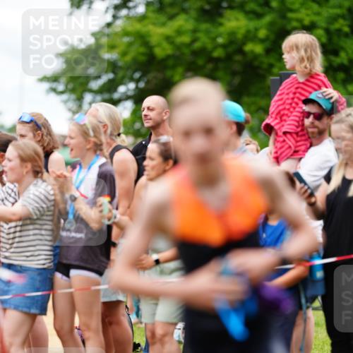 21.06.2026 - 29. Vierlanden-Triathlon LAZAROV Photography http://msf.ph/oto/9867006 21.06.2026 14:36:50 Schwimmen 1249, 1260, 1265, 1266, 1267, 1272, 1273, 1275, 1278, 1282, 1284, 1288, 1290 meine-sportfotos.de