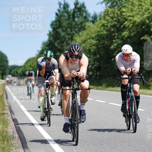 21.06.2026 - Viking Triathlon Michael Burmester http://msf.ph/oto/9867020 21.06.2026 12:15:20 Radfahren 59, 69, 85, 88, 135, 152, 274, 297, 403, 430, 497, 614, 614 meine-sportfotos.de
