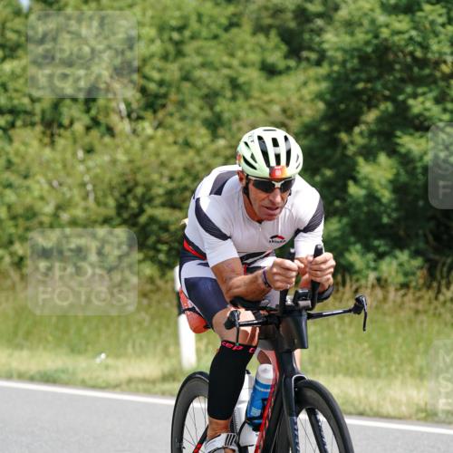 21.06.2026 - Viking Triathlon Michael Burmester http://msf.ph/oto/9867070 21.06.2026 12:15:25 Radfahren 59, 69, 85, 88, 135, 152, 221, 274, 297, 403, 430, 497, 614, 614 meine-sportfotos.de