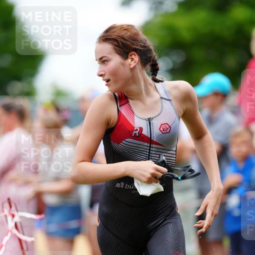 21.06.2026 - 29. Vierlanden-Triathlon LAZAROV Photography http://msf.ph/oto/9867071 21.06.2026 14:37:54 Schwimmen 1253, 1268, 1270 meine-sportfotos.de