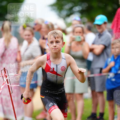 21.06.2026 - 29. Vierlanden-Triathlon LAZAROV Photography http://msf.ph/oto/9867076 21.06.2026 14:38:00 Schwimmen 1268, 1270 meine-sportfotos.de